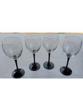 4-Piece Luminarc France 10 oz. Clear Wine Glasses w/Black Stem & Base 8" Tall